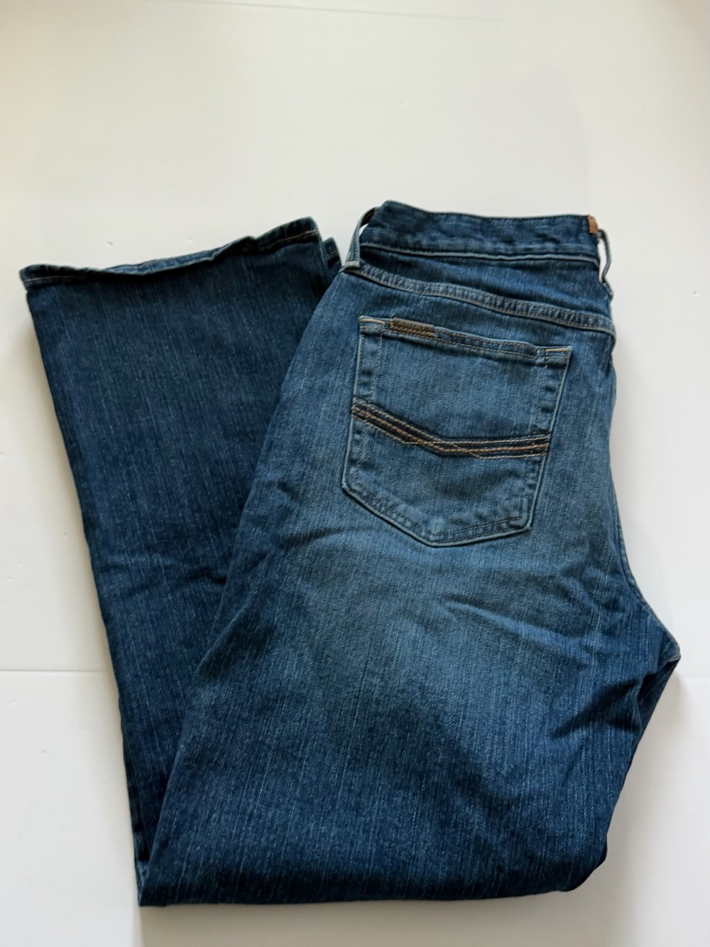 Ariat Men's Bootcut Jeans in Dark Blue Denim - Picture 1 of 8